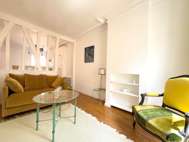 Location Appartement Meublé 2 pièces 35 m² Quartier Latin Saint Germain de Prés Odéon 75005 Paris 105226