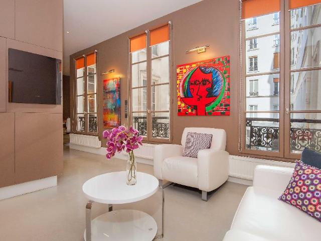 Location Appartement Meublé 2 pièces 37 m² Montorgueil 75002 Paris 102096