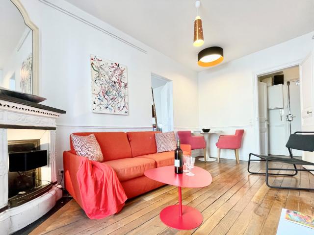 Location Appartement Meublé 2 pièces 38 m² Jardin des Plantes Mouffetard 75005 Paris 105400