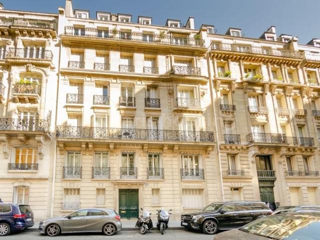 Location appartement meublé 2 pièces, 46.58 m2, Paris 16ème