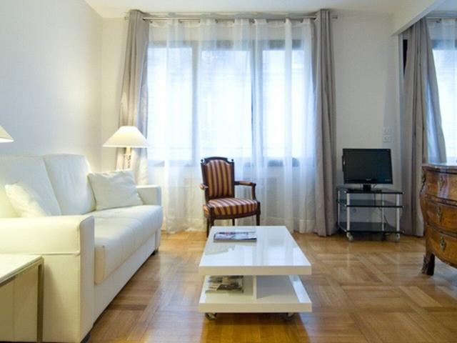 Location Appartement Meublé 2 pièces 47 m² Porte Maillot Etoile Ternes 75116 Paris 116442