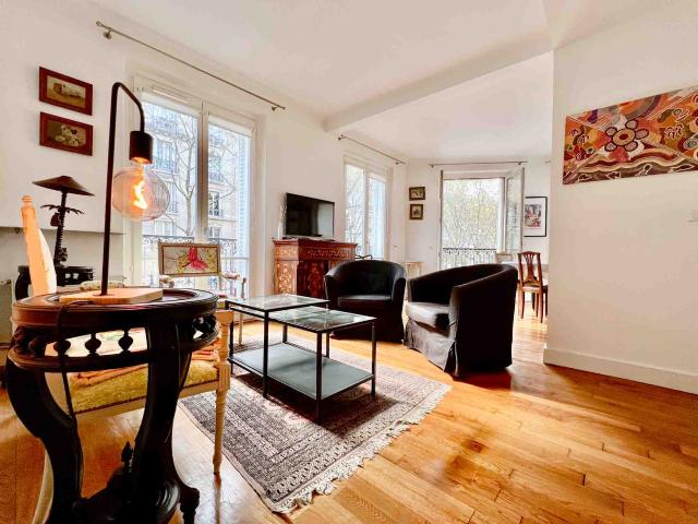 Location Appartement Meublé 2 pièces 55 m² Champ de Mars 75007 Paris 107231