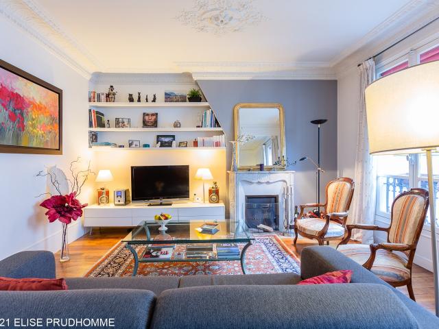 Location Appartement Meublé 2 pièces 60 m² Montmartre Pigalle 75018 Paris 118359