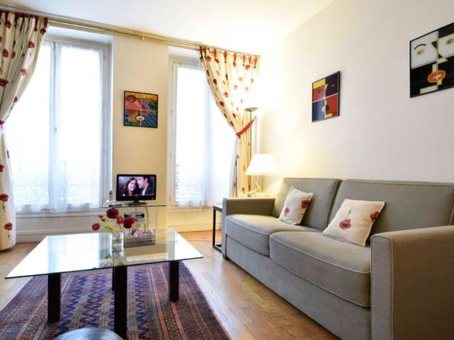 Location Appartement Meublé 2 pièces 62 m² Bourse 75002 Paris 102140