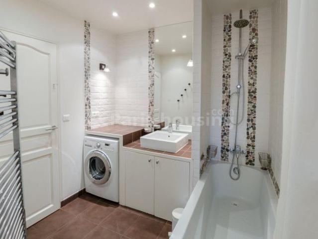 Location appartement meublé 4 pièces, 78 m2, Paris 5ème