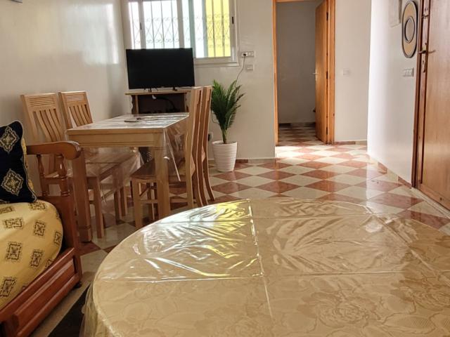 Location appartement meublé 85 m² à Temara