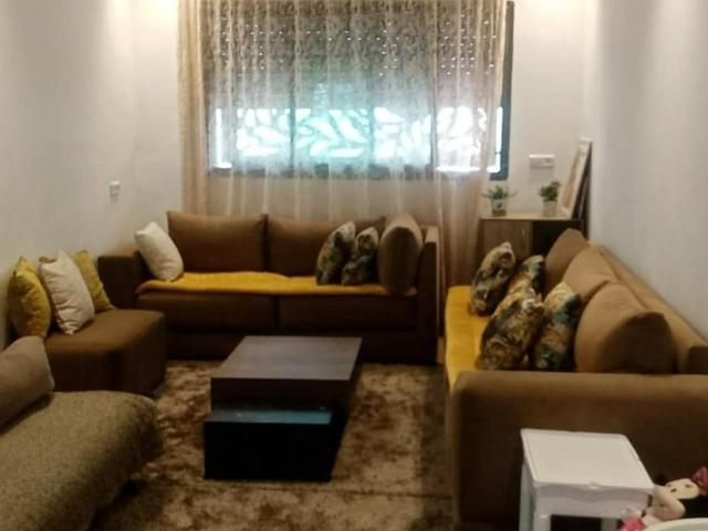 Location appartement meublé 90 m² à Temara