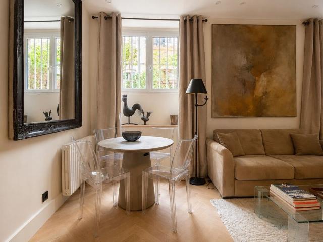 Location appartement meublé de 35 m2 cité Martignac à Paris