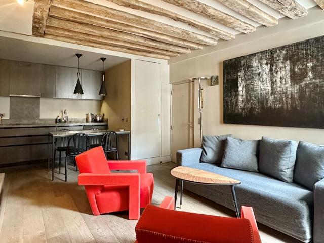 Location appartement meublé de 36 m2 rue de Verneuil à Paris