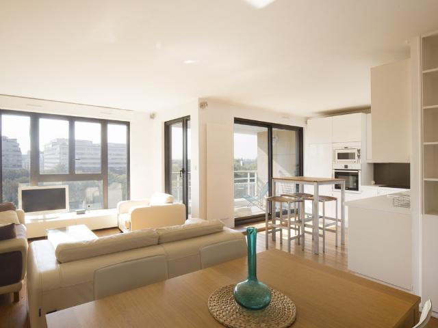Location appartement meublé de 69 m2 allée Claude Monet à Levallois Perret