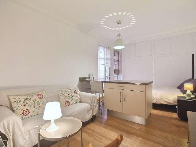 Location Appartement Meublé Studio 33m² Jules Joffrin Mairie du 18ème Paris