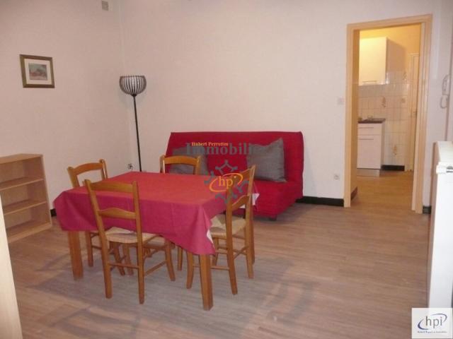 Location appartement meublé St Affrique, boulevard du Marché