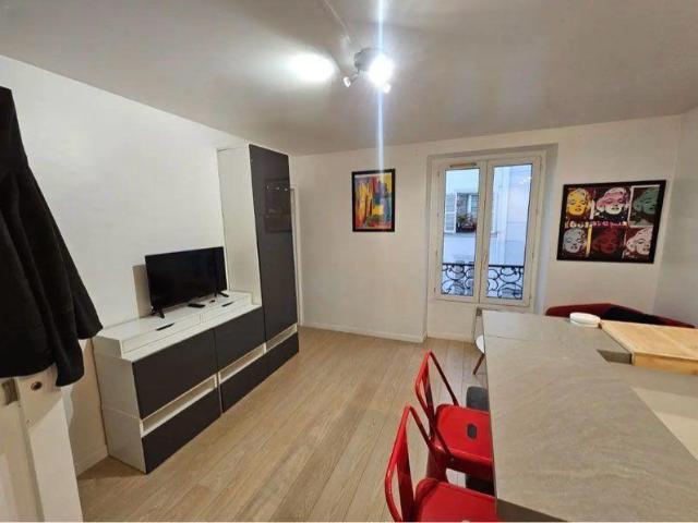 Location appartement meublé Paris 10