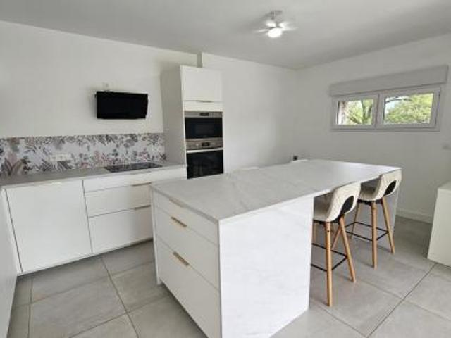 location appartement meylan 4 pièces 83 m2 isere 38240 1350 € / mois