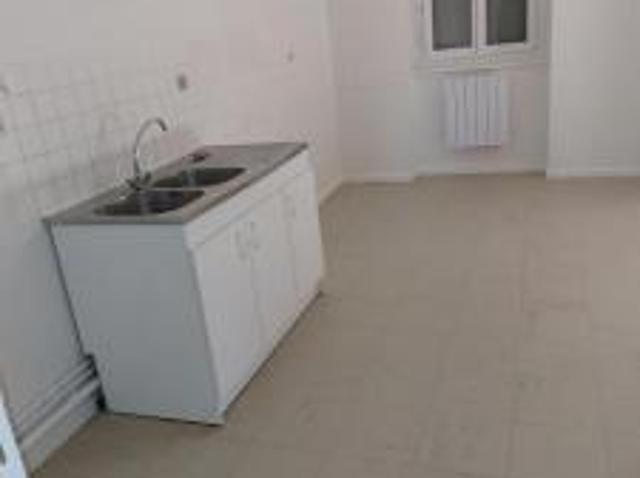 location appartement montcombroux les mines 3 pièces 85 m2 allier 03130 391 € / mois