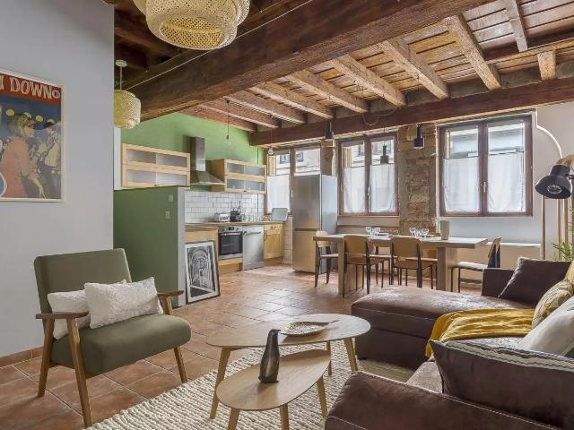 Location Appartement Montée de la Grande Côte, Lyon