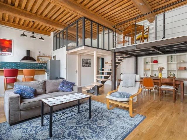 Location Appartement Montée des Carmélites, Lyon