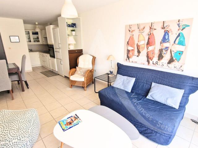 Location Appartement Montée des Pierres Blanches, Sète