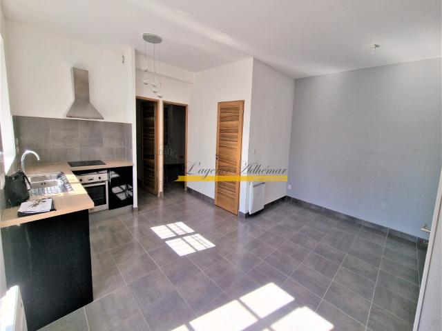 Location Appartement Montée du Côteau Fleuri, Montélimar