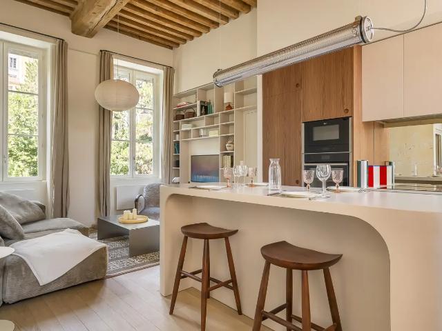 Location Appartement Montée Saint Sébastien, Lyon