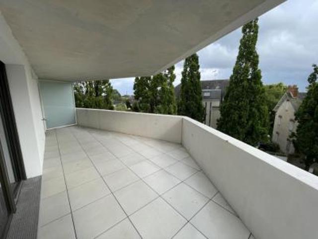 location appartement nantes 3 pièces 64 m2 loire atlantique 44300 966 € / mois