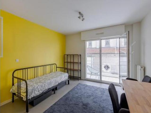 location appartement nantes 1 pièce 34 m2 loire atlantique 44000 740 € / mois