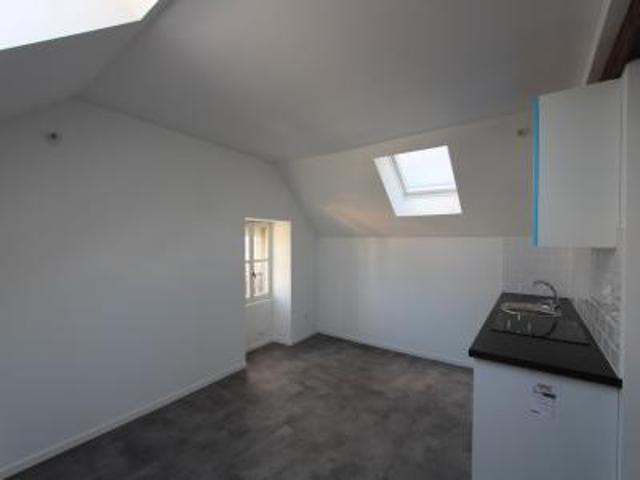 location appartement nantes 2 pièces 27 m2 loire atlantique 44000 605 € / mois