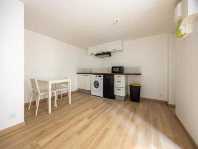 location appartement nantes 2 pièces 28 m2 loire atlantique 44000 620 € / mois