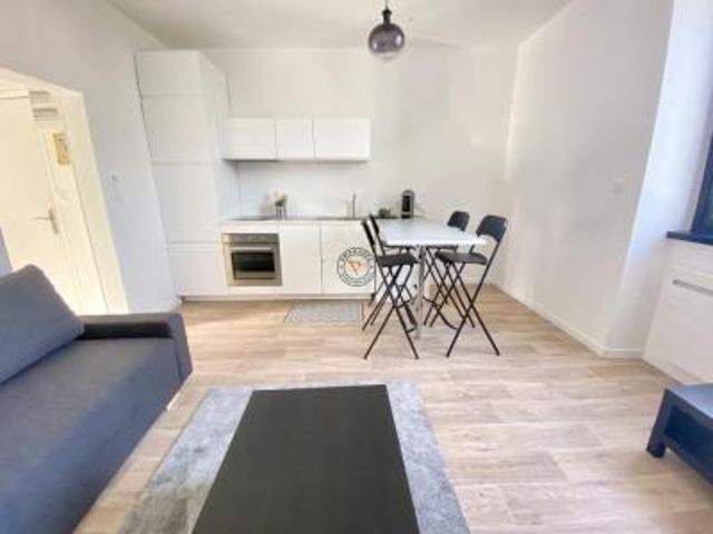 location appartement nantes 2 pièces 28 m2 loire atlantique 44100 717 € / mois