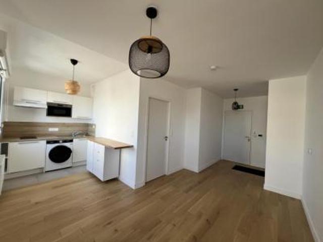 location appartement nantes 2 pièces 35 m2 loire atlantique 44200 695 € / mois