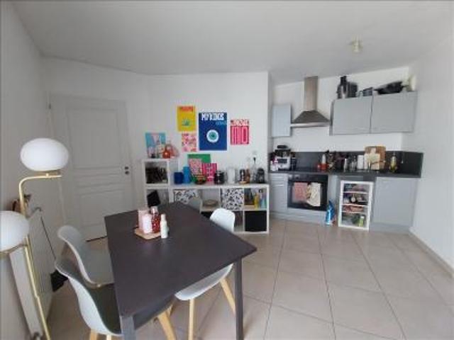 location appartement nantes 2 pièces 44 m2 loire atlantique 44100 830 € / mois