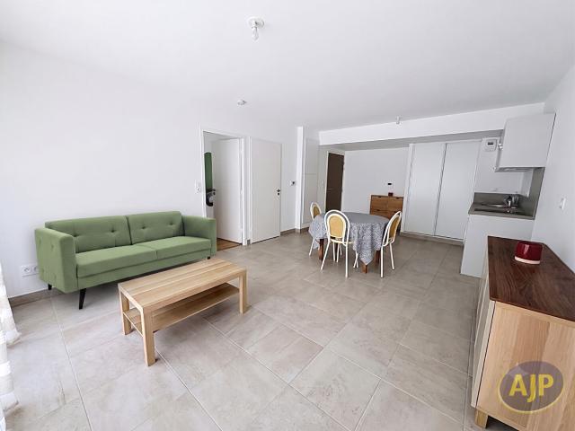 Location appartement Nantes: 782 € AJP Immobilier Nantes Ouest