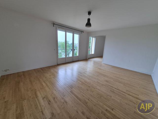 Location appartement Nantes: 989 € AJP Immobilier Rezé