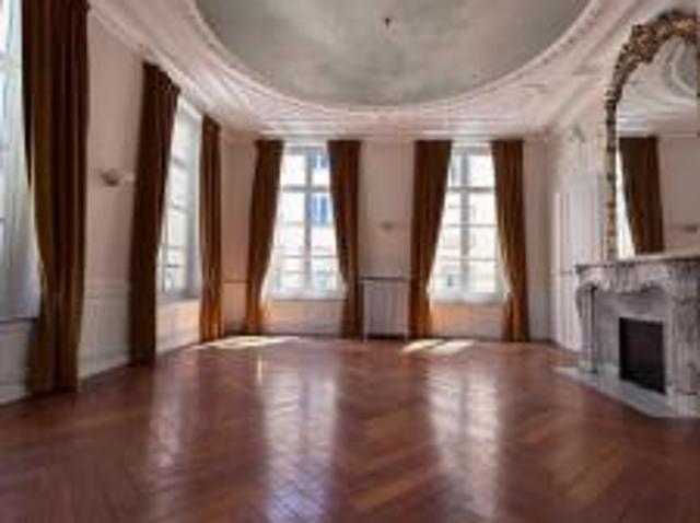 location appartement nancy 5 pièces 180 m2 meurthe et moselle 54000 1930 € / mois