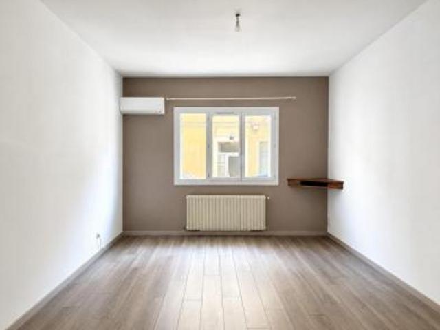 location appartement narbonne 3 pièces 72 m2 aude 11100 890 € / mois