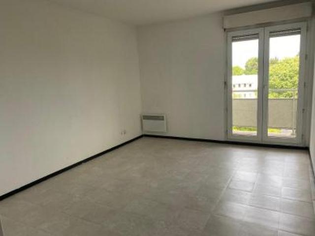 location appartement nimes 1 pièce 22 m2 gard 30000 410 € / mois