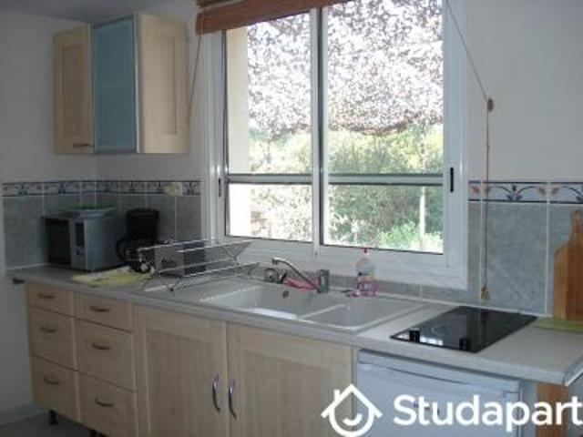 location appartement nimes 2 pièces 30 m2 gard 30000 700 € / mois