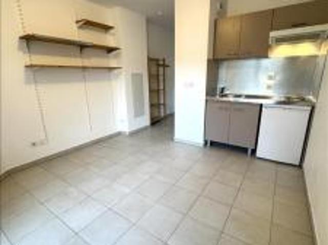 location appartement nice 1 pièce 18 m2 alpes maritimes 06000 554 € / mois