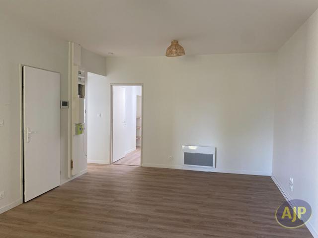 Location appartement Nort Sur Erdre: 920 € AJP Immobilier Nort sur Erdre