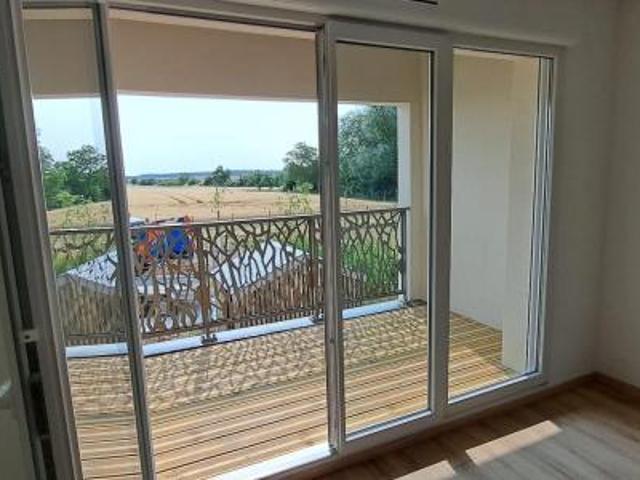 location appartement notre dame d'oe 3 pièces 61 m2 indre et loire 37390 787 € / mois