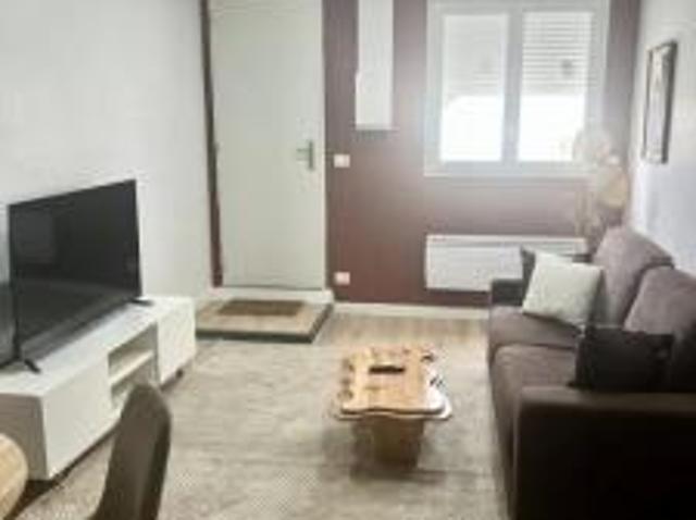 location appartement osmoy 1 pièce 28 m2 yvelines 78910 680 € / mois
