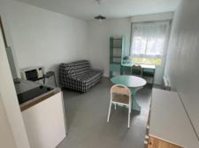 location appartement orleans 1 pièce 20 m2 loiret 45000 425 € / mois
