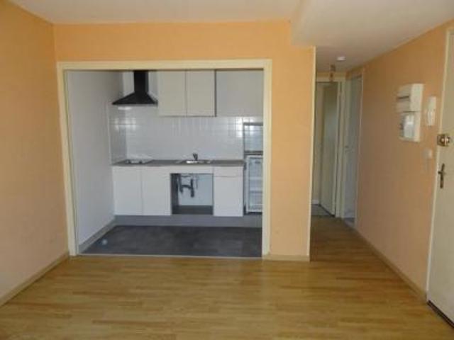 location appartement orleans 1 pièce 25 m2 loiret 45000 415 € / mois