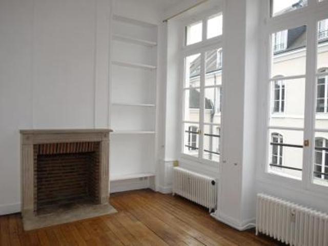location appartement orleans 2 pièces 40 m2 loiret 45000 600 € / mois