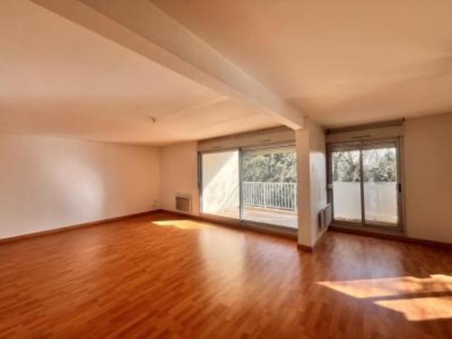 location appartement orleans 5 pièces 106 m2 loiret 45000 1300 € / mois