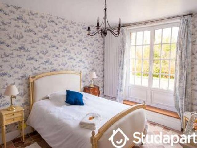 location appartement orsay 1 pièce 13 m2 essonne 91400 880 € / mois