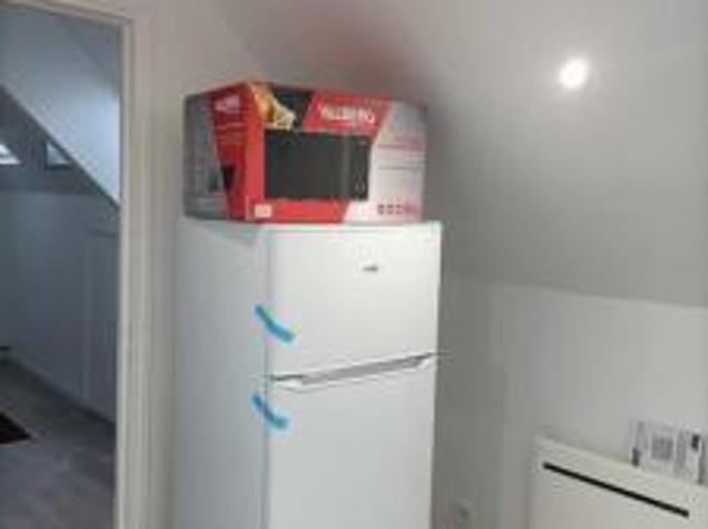 location appartement orsay 1 pièce 23 m2 essonne 91400 830 € / mois