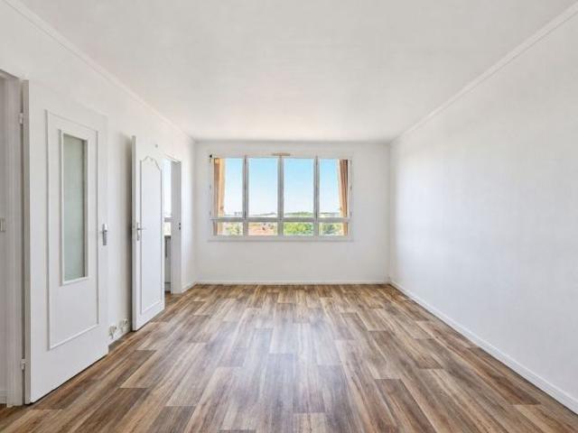 Location Appartement P3 rénové e Mantes la jolie