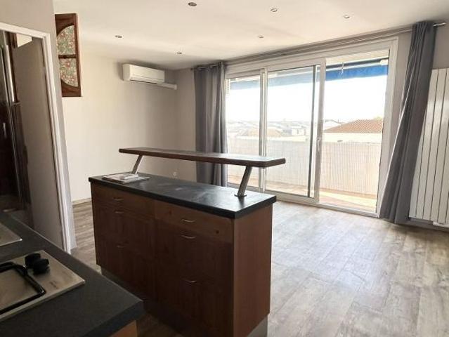 Location Appartement P2 avec terrasse vue mer Le grau du roi