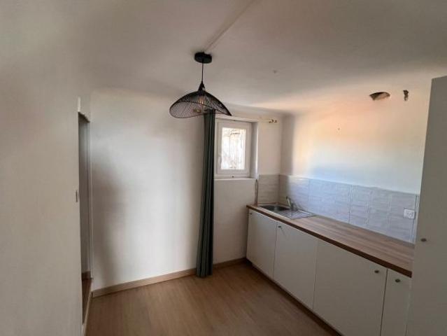 Location Appartement P2 Marseille 11ème